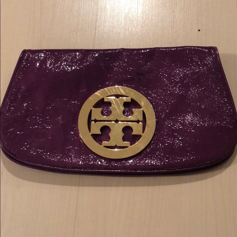 LIKE NEW purple Tory Burch clutch